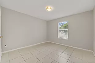 8202 Cannon St, Houston, TX 77051 - Photo 27