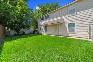 8202 Cannon St, Houston, TX 77051 - Photo 31