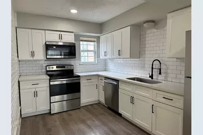 9711 Linkmeadow Lane #11, Houston, TX 77025 - Photo 1