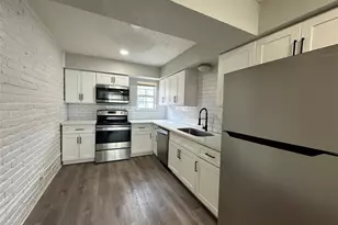 9711 Linkmeadow Ln, Houston, TX 77025 - Photo 9