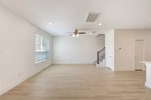 11910 De Carvalho Ln, Houston, TX 77375 - Photo 3