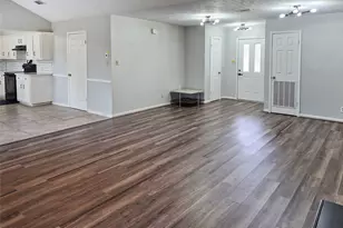 103 Ironwood St, Lake Jackson, TX 77566 - Photo 7