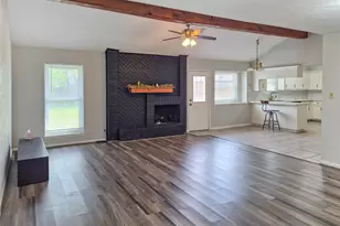 103 Ironwood St, Lake Jackson, TX 77566 - Photo 3