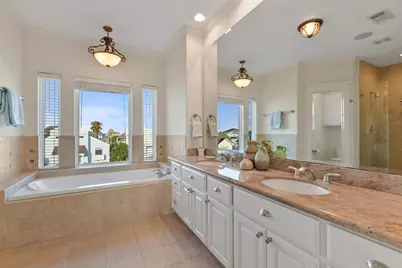 13338 Binnacle Way, Galveston, TX 77554 - Photo 35