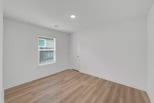 10223 Burton Path, Montgomery, TX 77316 - Photo 23