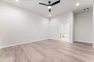 5905 Haring Ln, Houston, TX 77091 - Photo 15