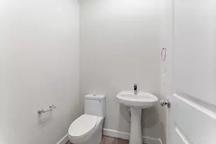 5905 Haring Ln, Houston, TX 77091 - Photo 11