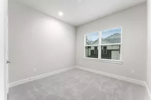 5905 Haring Ln, Houston, TX 77091 - Photo 27