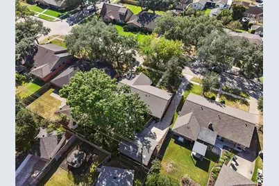 5830 Yarwell Drive, Houston, TX 77096 - Photo 29