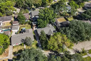 5830 Yarwell Dr, Houston, TX 77096 - Photo 27