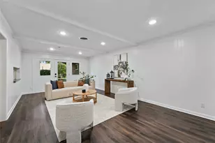 5830 Yarwell Dr, Houston, TX 77096 - Photo 15