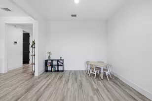 13650 Balanced Rock Dr, Conroe, TX 77384 - Photo 9