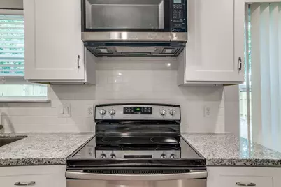 5705 Breland Street #B, Houston, TX 77016 - Photo 5