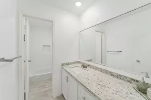 1823 Cherry Bend Dr, Houston, TX 77077 - Photo 35