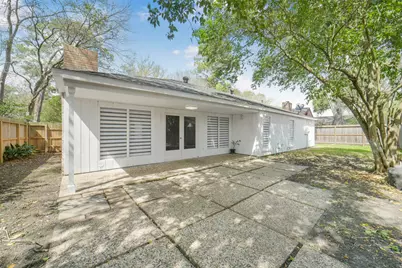 1823 Cherry Bend Drive, Houston, TX 77077 - Photo 39