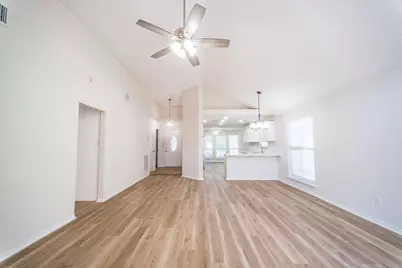 15215 Barbarossa Drive, Houston, TX 77083 - Photo 5