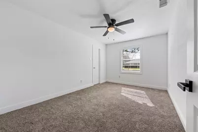 5734 Farwell Drive, Houston, TX 77035 - Photo 19