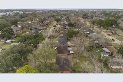 5734 Farwell Drive, Houston, TX 77035 - Photo 43