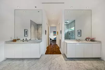 1527 Indiana Street, Houston, TX 77006 - Photo 19