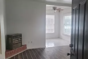 1914 Binz St, Houston, TX 77004 - Photo 31