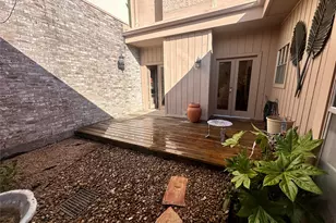 4149 Meyerwood Dr, Houston, TX 77025 - Photo 23