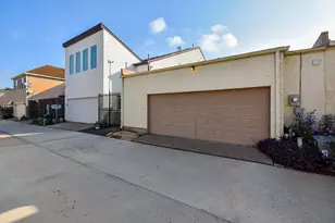 4149 Meyerwood Dr, Houston, TX 77025 - Photo 21