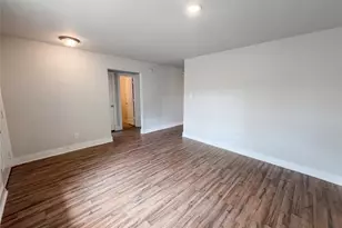 414 Binnacle Way, Crosby, TX 77532 - Photo 3