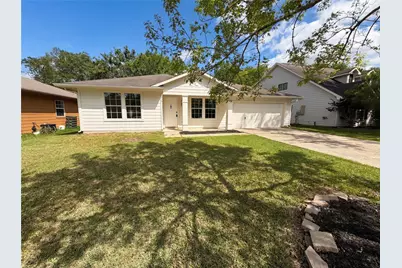 414 Binnacle Way, Crosby, TX 77532 - Photo 1
