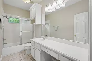 11815 Advance Dr, Houston, TX 77065 - Photo 29