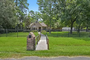 11815 Advance Dr, Houston, TX 77065 - Photo 3