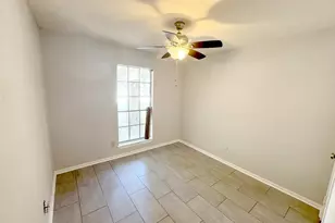 28 Rockfern Ct, The Woodlands, TX 77380 - Photo 11