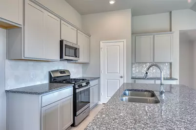 739 Hidden Meadow Street, Rosharon, TX 77583 - Photo 7