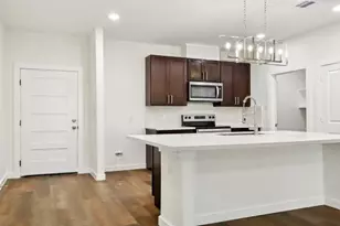 527 Autumn Ln, Livingston, TX 77351 - Photo 5