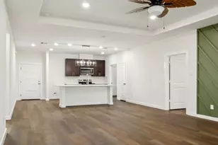 527 Autumn Ln, Livingston, TX 77351 - Photo 7