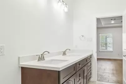 527 Autumn Lane, Livingston, TX 77351 - Photo 19
