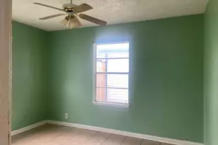 1710 14th Ave N, Texas City, TX 77590 - Photo 5
