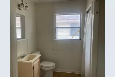 1710 14th Avenue N, Texas City, TX 77590 - Photo 11