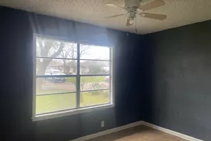 1710 14th Ave N, Texas City, TX 77590 - Photo 7