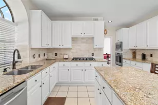 16 Fosters Ct, Sugar Land, TX 77479 - Photo 19