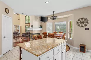 16 Fosters Ct, Sugar Land, TX 77479 - Photo 17