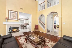 16 Fosters Ct, Sugar Land, TX 77479 - Photo 13
