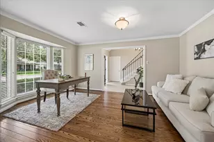 11007 Ella Lee Ln, Houston, TX 77042 - Photo 9