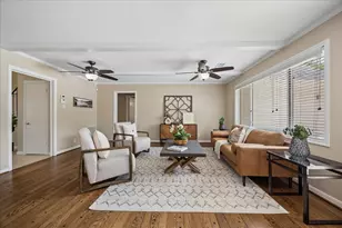 11007 Ella Lee Ln, Houston, TX 77042 - Photo 13