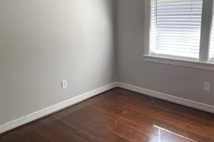 8913 Bace Dr, Houston, TX 77055 - Photo 7