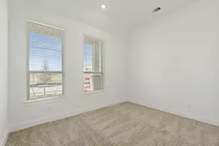 12219 Denham Dr, Mont Belvieu, TX 77423 - Photo 5