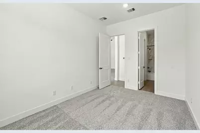 12219 Denham Drive, Mont Belvieu, TX 77423 - Photo 31