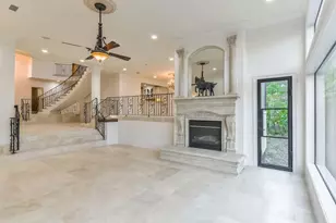 15 W Shady Ln, Houston, TX 77063 - Photo 5