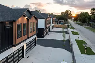 5042 Pershing St, Houston, TX 77033 - Photo 3
