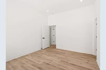 5042 Pershing Street #A-B, Houston, TX 77033 - Photo 11