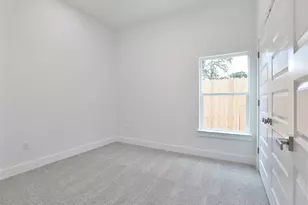 8109 Cabot St, Houston, TX 77078 - Photo 17